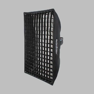 Godox esernyőként nyitható Softbox 50x70cm Bowens Méhsejtráccsal