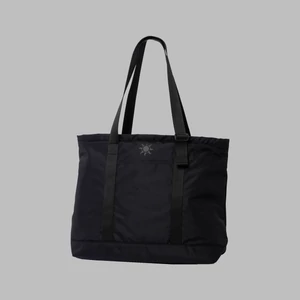 Moment Long Weekend Beacon Tote - Black