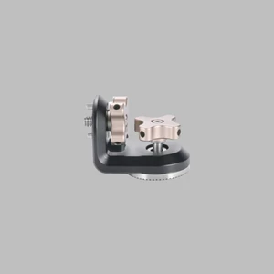 TILTA RIGHT ANGLE ROSETTE ADAPTER TO 1/4&quot;-20 WITH LOCATING PINS - BLACK