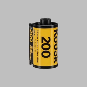 Kodak Gold 200 film 35mm - 36 expo