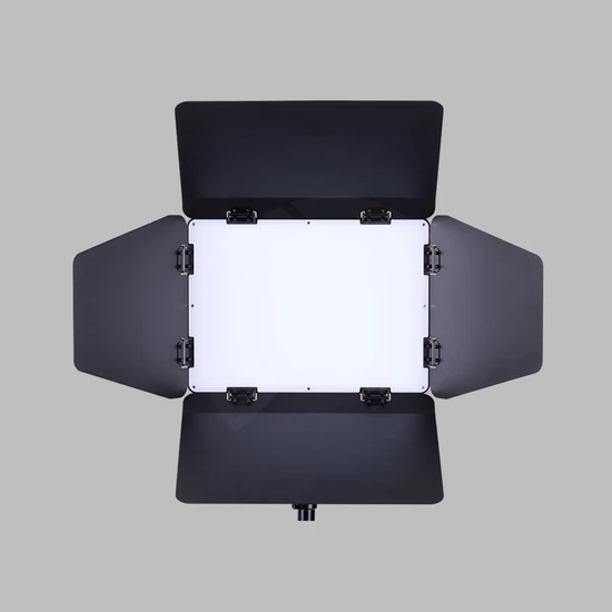 amaran Pano 120c Barn Doors