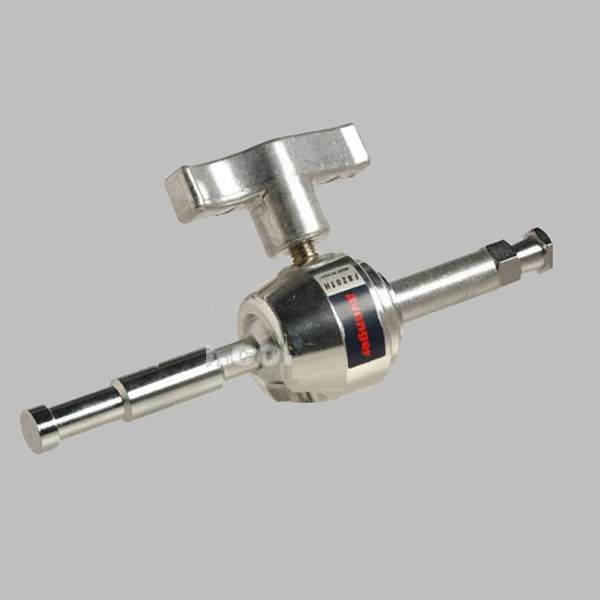 avenger-snap-in-baby-swivel-wball