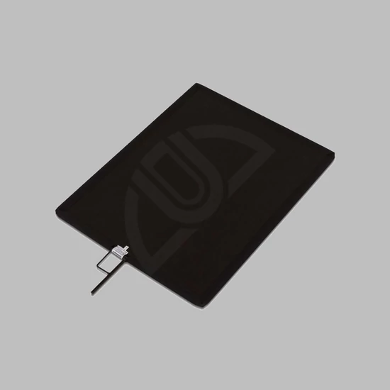 Avenger 18''x24'' solid fekete flag