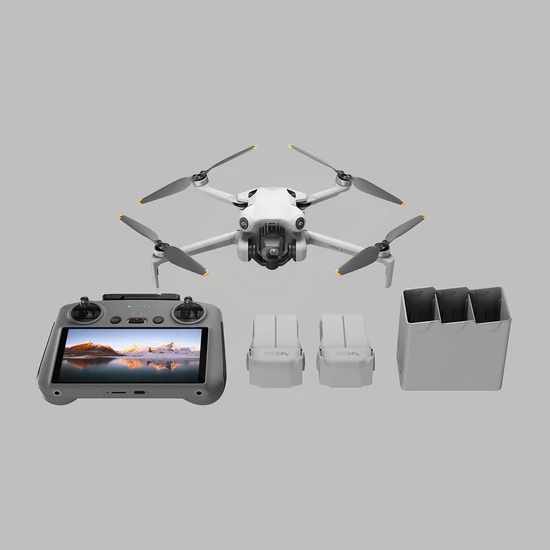 DJI Mini 4 Pro drón Fly More Combo (RC2 távirányítóval)