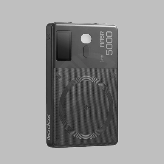 Godox MA5R  RGB LED lámpa és vezeték nélküli power bank- Fekete
