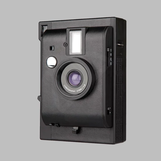Lomo’Instant Camera Black Edition