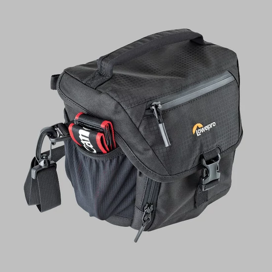 lowepro-nova-140-aw-ii-fekete