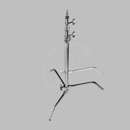 avenger-c-stand-25-allvany-csuszo-labbal