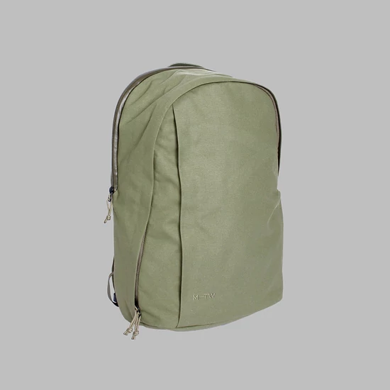 Moment MTW Backpack 21L - Olive