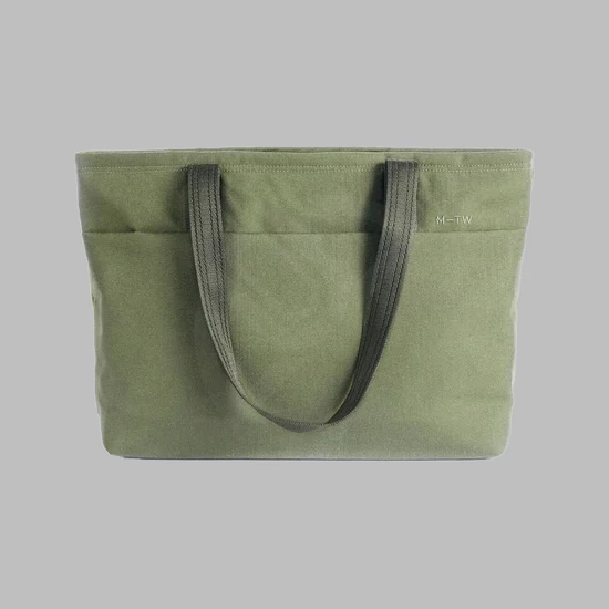 Moment MTW Tote 19L - Olive