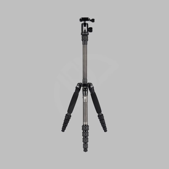 SIRUI Traveler 5C carbon tripod gömbfejjel