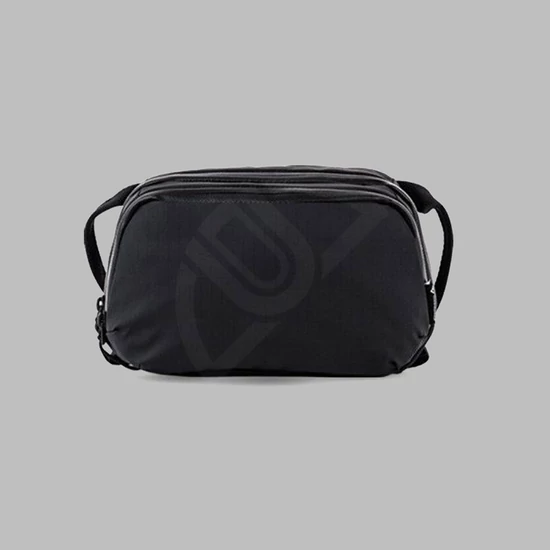 WANDRD Tech Bag Large kiegészítő táska - Fekete színben
