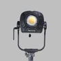 Kép 5/15 - Aputure LS 1200D Pro Led lámpa elölnézet