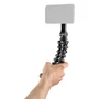 Kép 3/7 - JOBY GripTight GorillaPod MagSafe kézben tartva mobillal