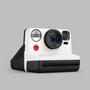 Kép 1/5 - Polaroid Now instant fenykepezogep fekete feher