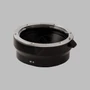 Kép 2/3 - URTH objektív adapter Fuji X vázakhoz Canon EF/EF-S objektívet