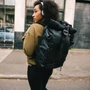 Kép 5/9 - WANDRD THE PRVKE 31L Black Photo Bundle V2 Fotós Hátizsák - Fekete színben