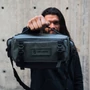 Kép 10/10 - WANDRD ROGUE Sling 6L Fotós Táska - zöld színben