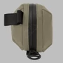 Kép 5/5 - WANDRD Tech Bag Small Yuma Tan kiegészítő táska - Bézs