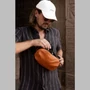 Kép 6/6 - WANDRD D1 Fanny Pack Sedona Orange övtáska - Terrakotta