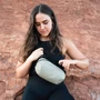 Kép 3/4 - WANDRD D1 Fanny Pack Yuma Tan övtáska - Bézs